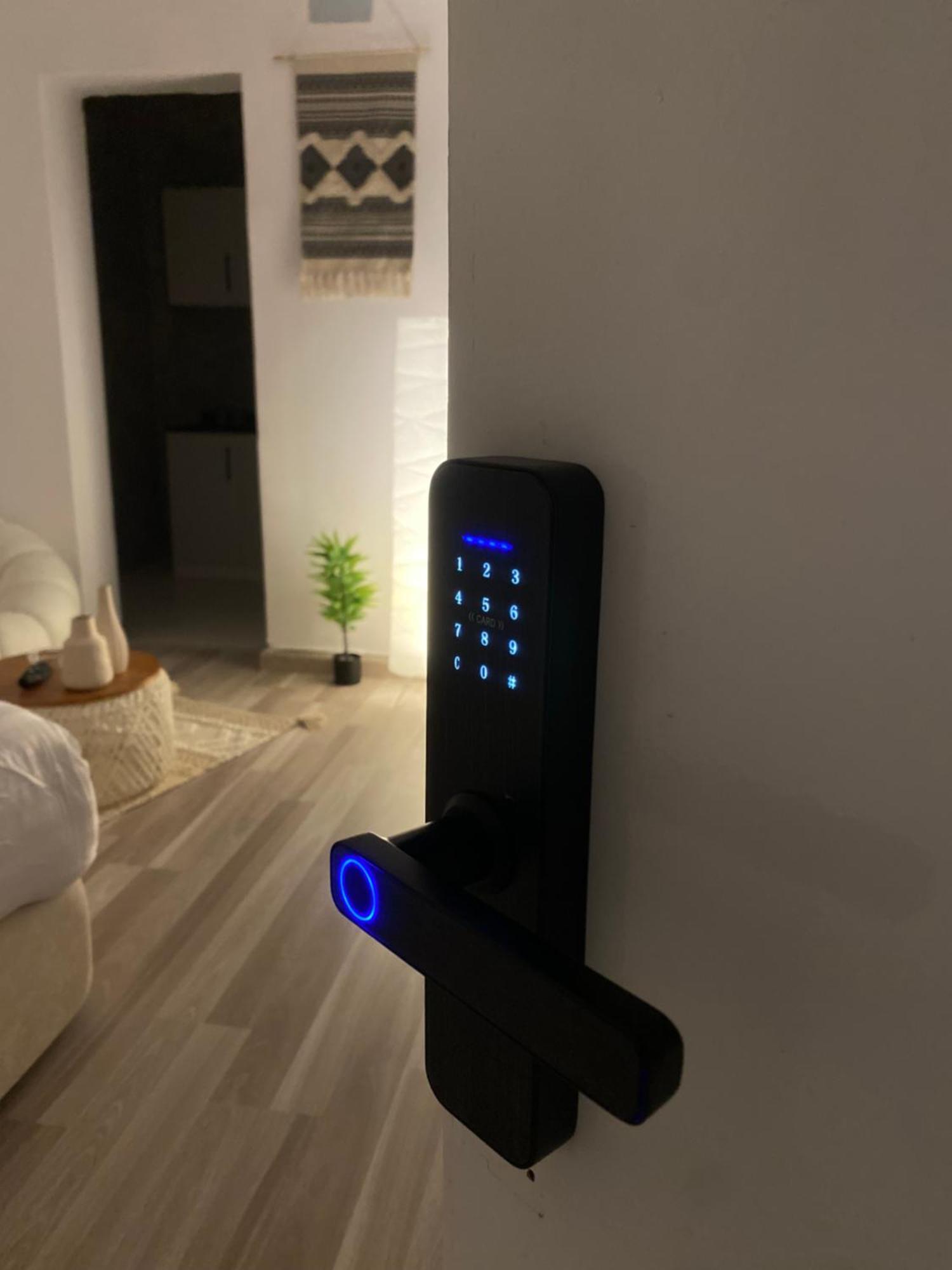 استديو في الياسمين بدخول ذاتي Apartment Riyadh